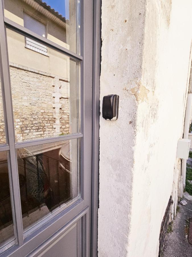 Le Jardin Vert, Paisible Maison De Ville Angouleme Luaran gambar